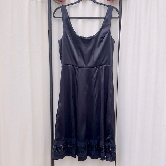 Signature by Sangria Dresses & Skirts - NWT- SLICK SEQUIN DRESS SIZE 14